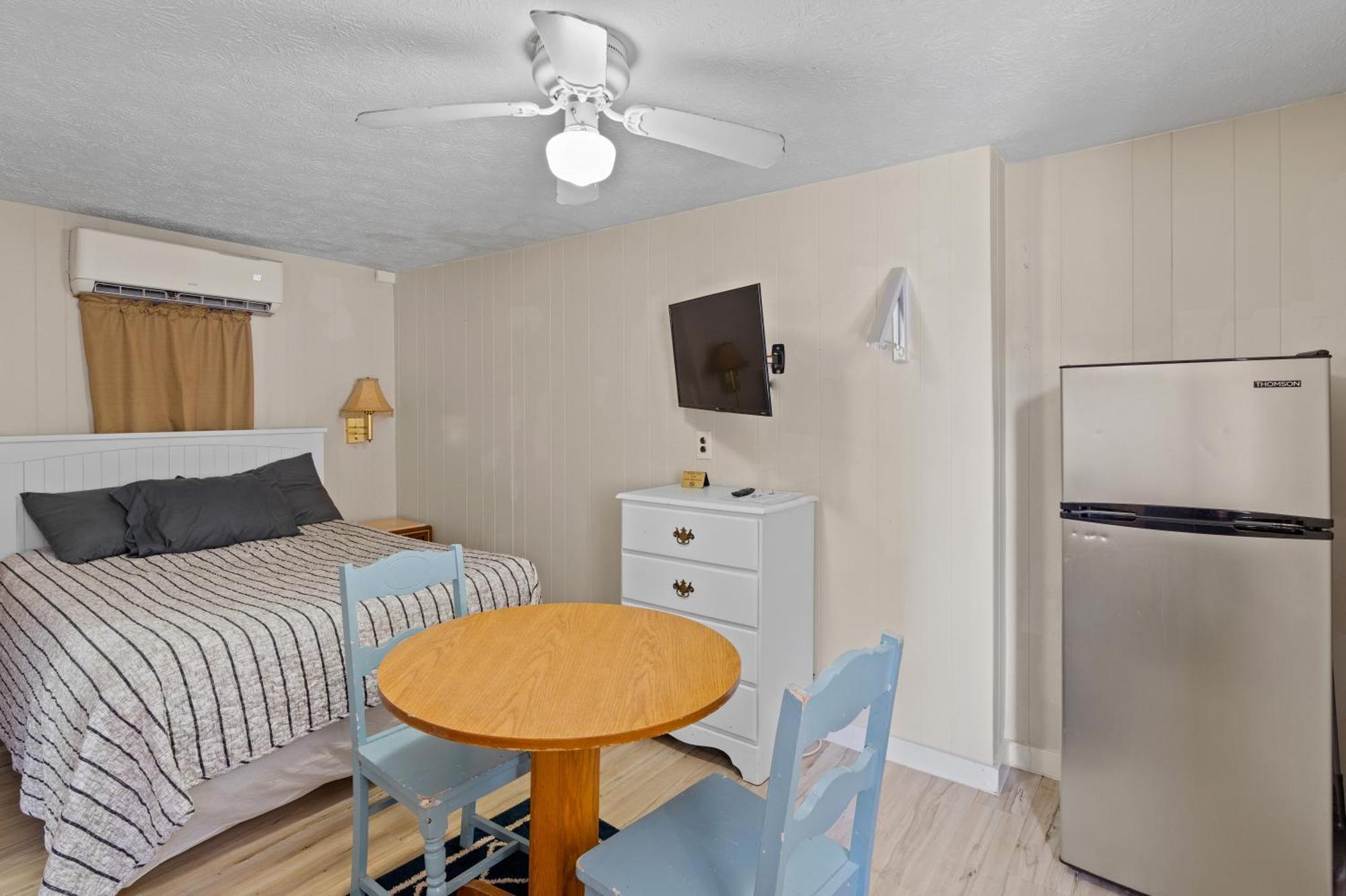 Beach Motel And Suites โอลด์ออร์ชาร์ดบีช ห้อง รูปภาพ